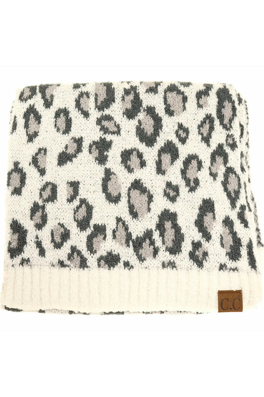 LEOPARD KNIT SCARF IN IVORY