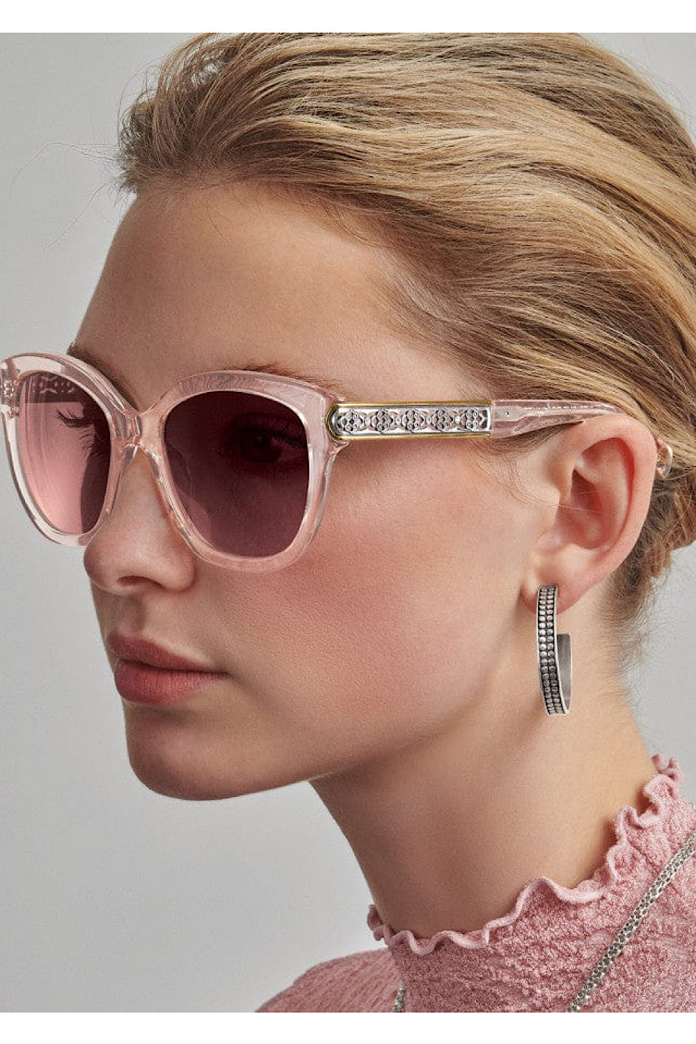 INTRIGUE SUNGLASSES IN ROSEWATER