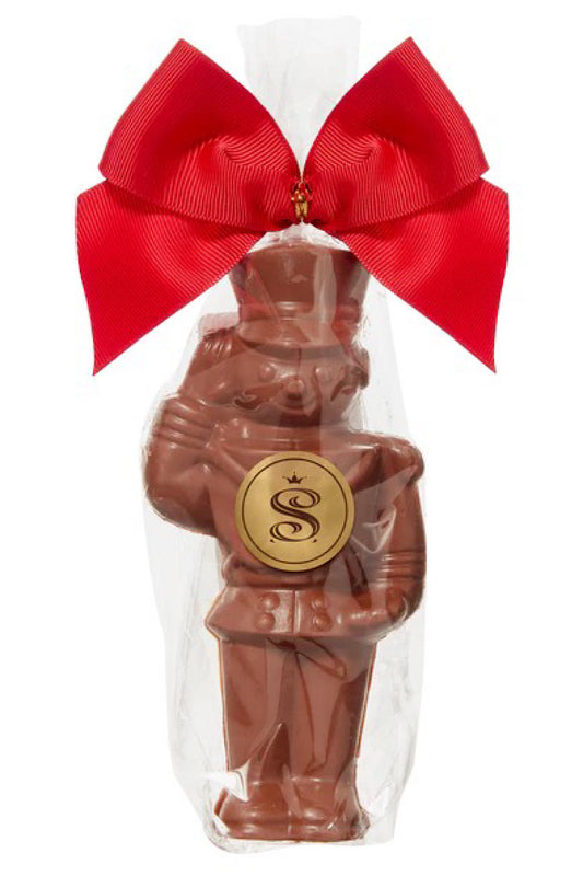 SOLID MILK CHOCOLATE NUTCRACKER